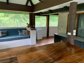 Fiji Fishing Holiday Bure, Savusavu